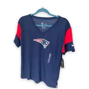 Womans Nike New England Patriots T-shirt